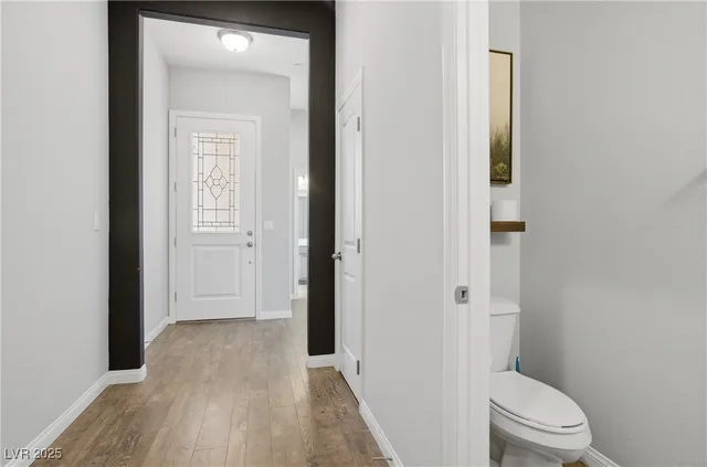 $2,550 | 692 Nathanial Court, Henderson, NV 89052