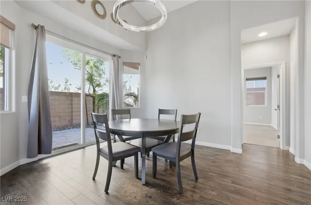 $2,550 | 692 Nathanial Court, Henderson, NV 89052