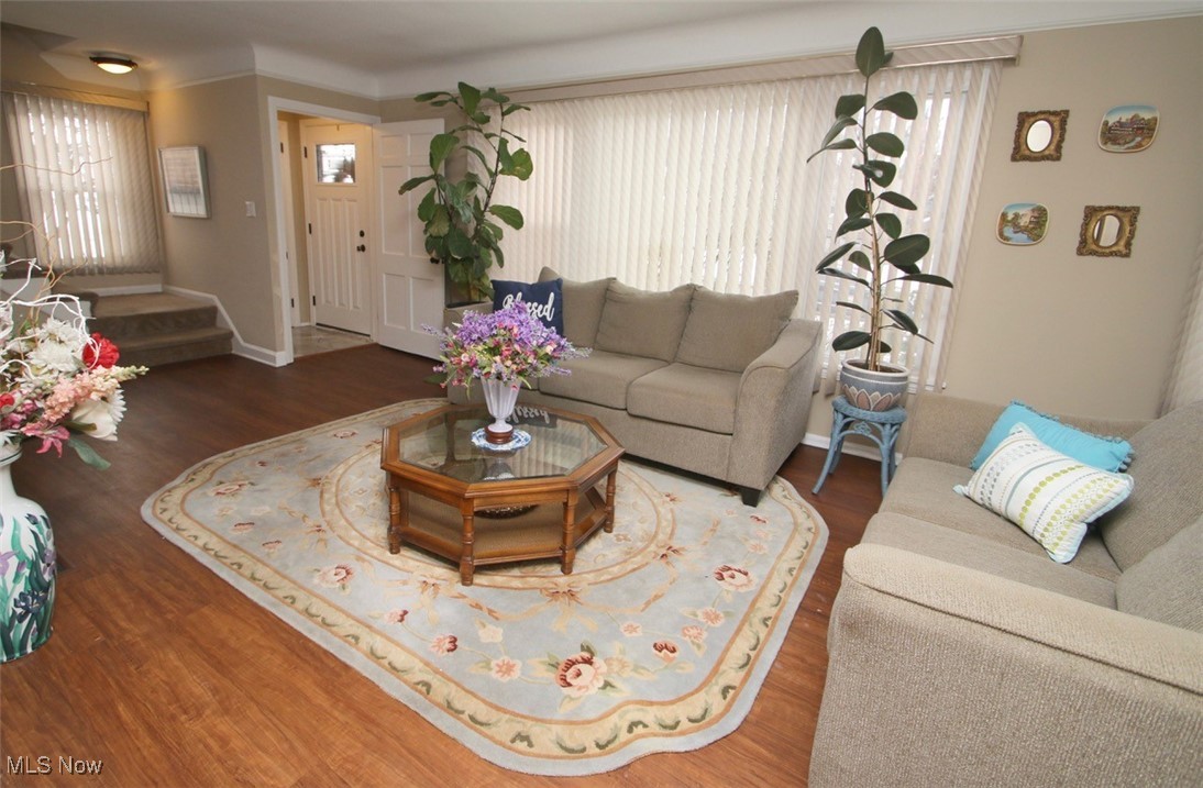 1635 Oakmount Road South Euclid, OH 44121 - Photo 8 of 50