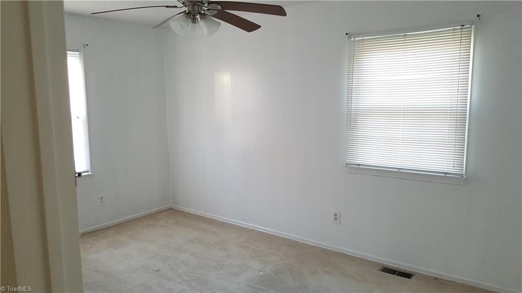 1124 East Springfield Road High Point, NC 27263 - Photo 14 of 15 Gallery Image 14
