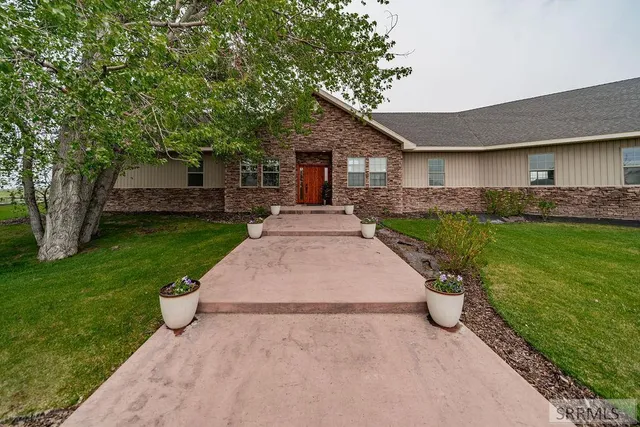 $850,000 | 3391 East 500 North, Lewisville, ID 83431