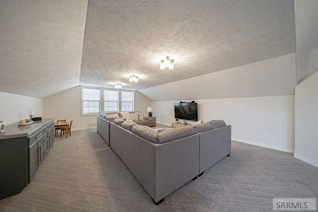 $850,000 | 3391 East 500 North, Lewisville, ID 83431