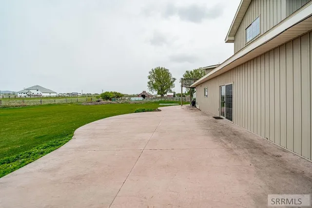 $850,000 | 3391 East 500 North, Lewisville, ID 83431