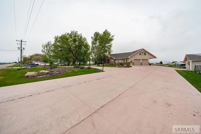 $850,000 | 3391 East 500 North, Lewisville, ID 83431