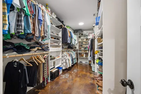 $899,000 | 1602 County Road 250, Burnet, TX 78611