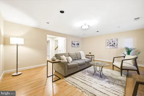 $525,000 | 154 Finale Terrace, Silver Spring, MD 20901