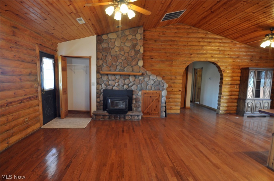 1978 Jaycox Road Avon, OH 44011 - Photo 3 of 27 Gallery Image 3
