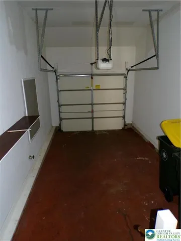 $2,400 | 7721 Cross Creek Circle South, Breinigsville, PA 18031