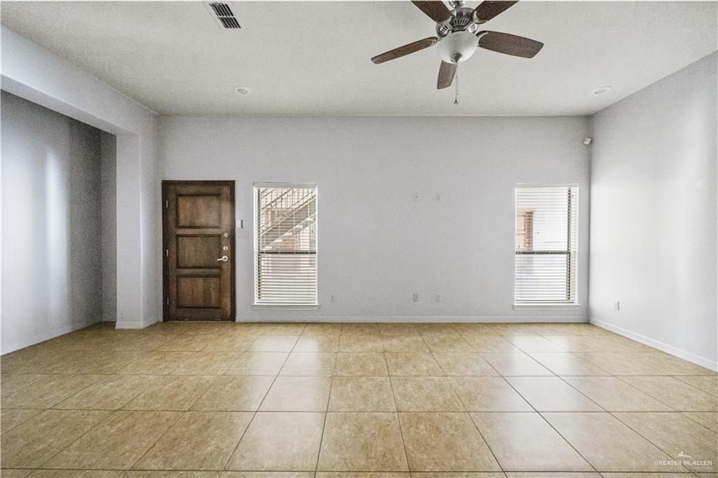 2715 Mimosa Street, Unit 2 Mission, TX 78574 - Photo 2 of 13