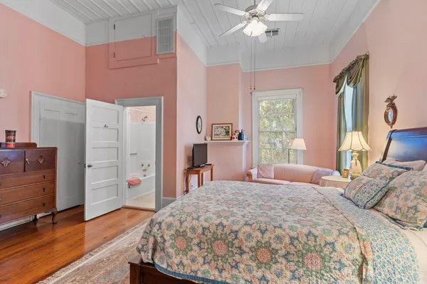 $550,000 | 215 North Madison Street, Quincy, FL 32351