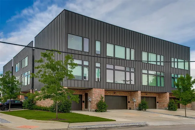 $3,500 | 6039 Lewis Street, Dallas, TX 75206