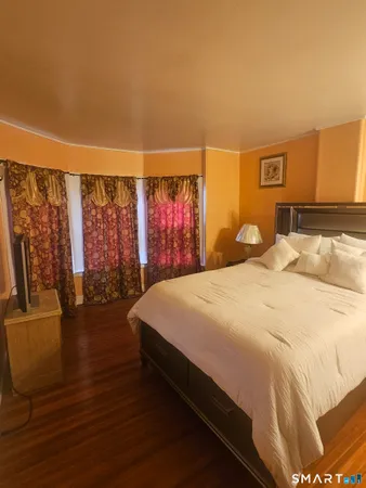 $2,200 | 53-55 Laurel Street, Unit 53, Manchester, CT 06040