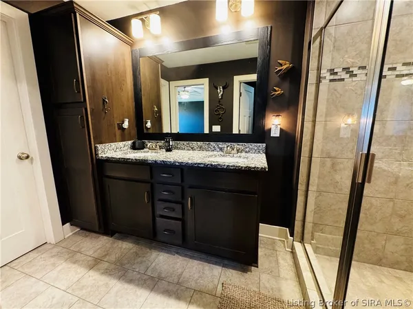 $394,900 | 5006 Oakhill Lane, Georgetown, IN 47122
