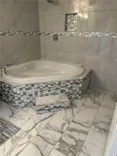 $875,000 | 5829 Sylvia Drive, New Orleans, LA 70124