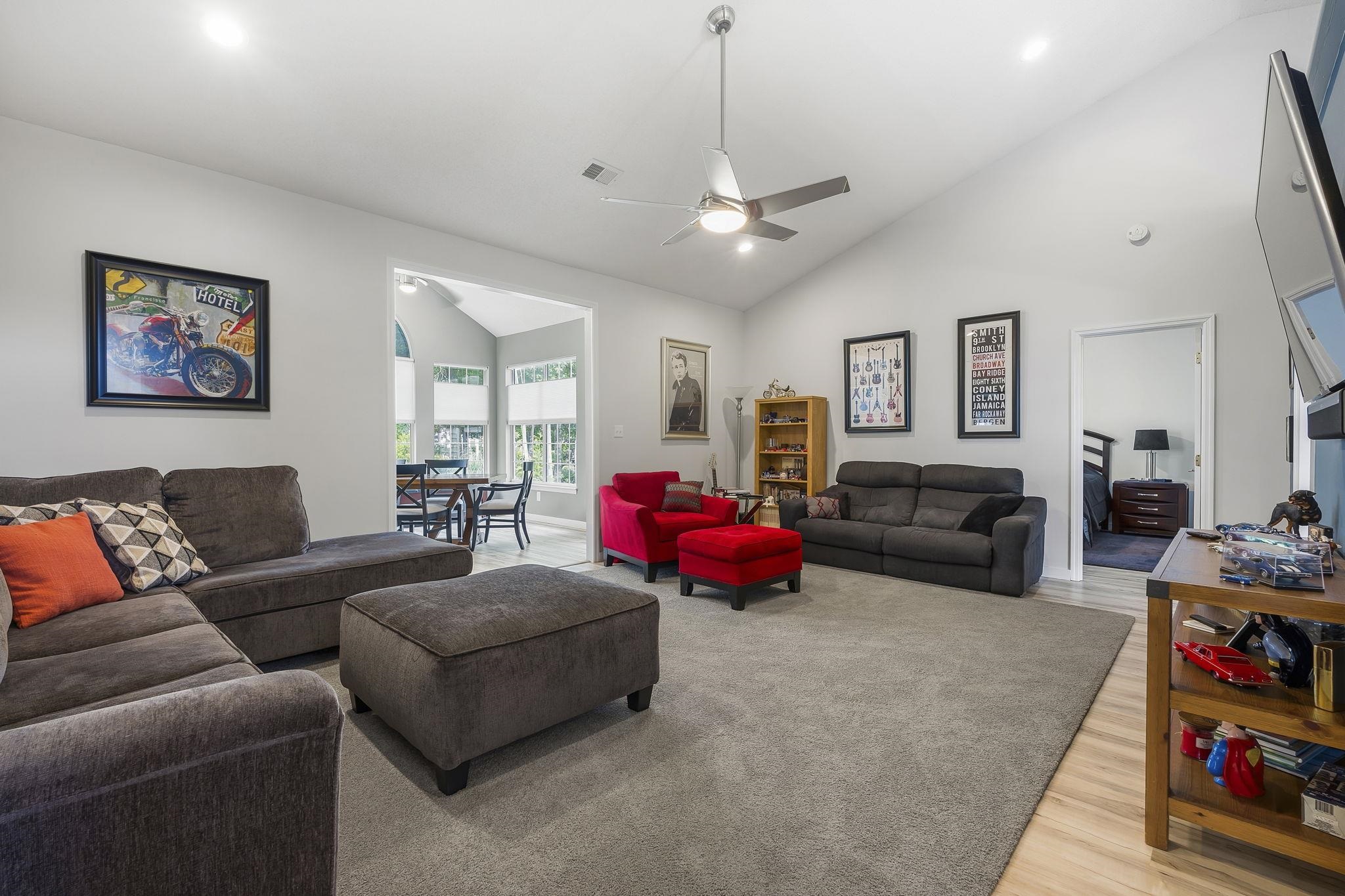 1674 Sedgefield Drive Murrells Inlet, SC 29576 - Photo 22 of 45