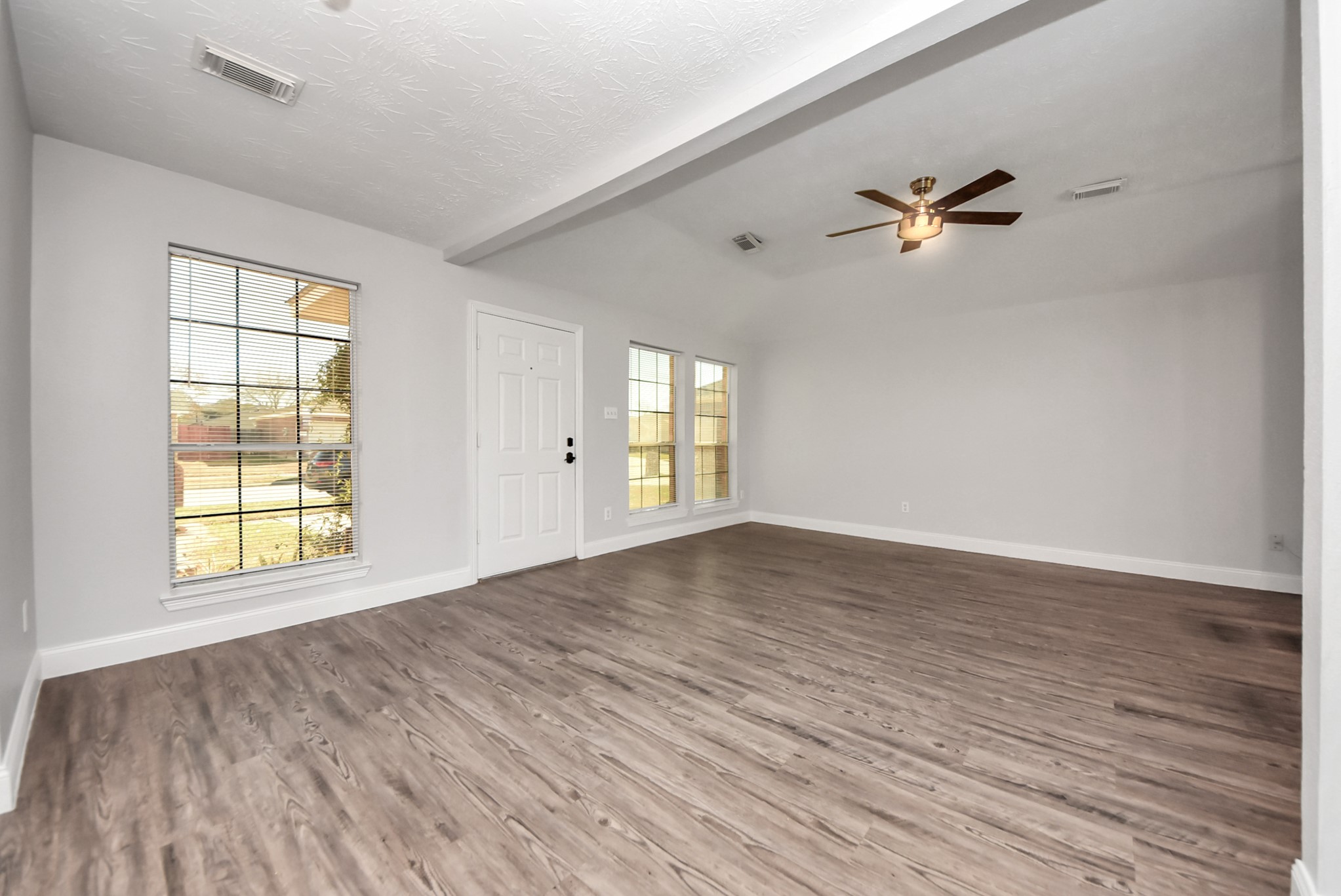 3223 Red Cedar Drive Baytown, TX 77521 - Photo 4 of 37