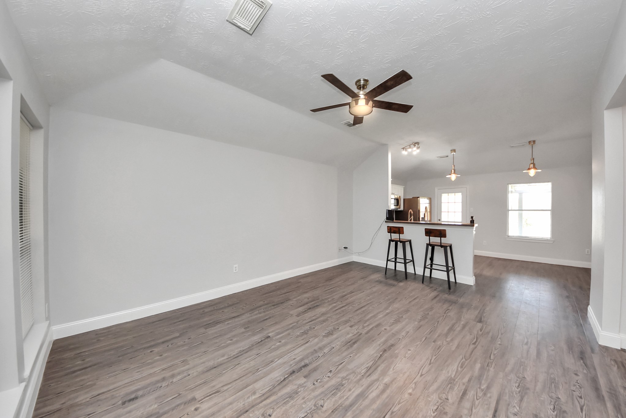 3223 Red Cedar Drive Baytown, TX 77521 - Photo 6 of 37