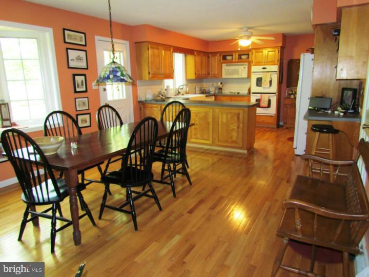 518 Troon Road Dover, DE 19904 - Photo 8 of 24 Breakfast Room