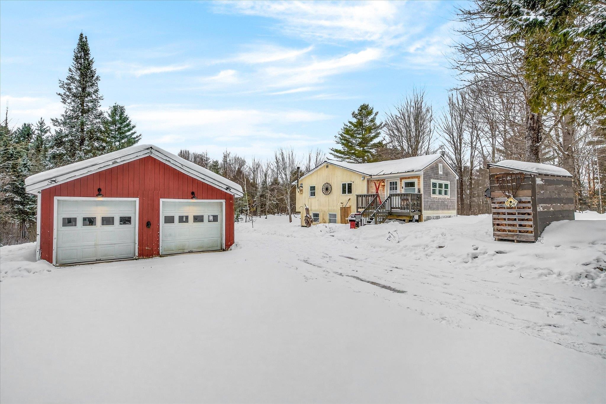 1525 Shunpike Road Mount Holly, VT 05758 - Photo 1 of 60
