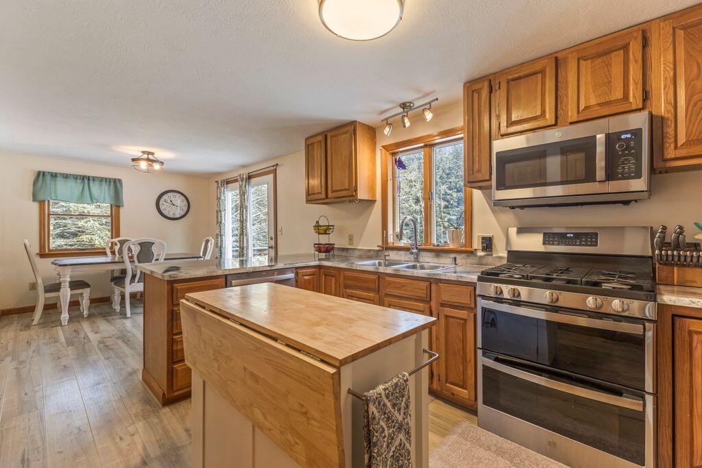 143 Hollis Road Dayton, ME 04005 - Photo 13 of 55 Kitchen