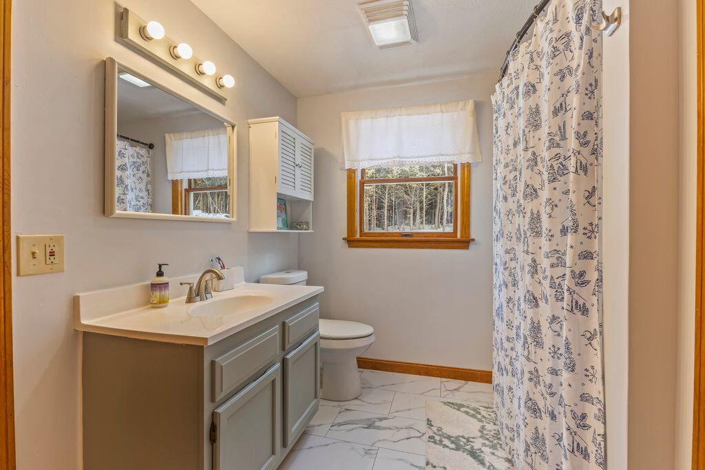 143 Hollis Road Dayton, ME 04005 - Photo 17 of 55 First Floor Bath