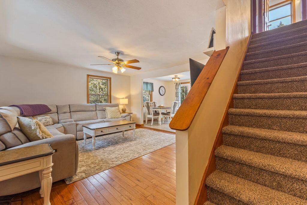 143 Hollis Road Dayton, ME 04005 - Photo 5 of 55 Entry