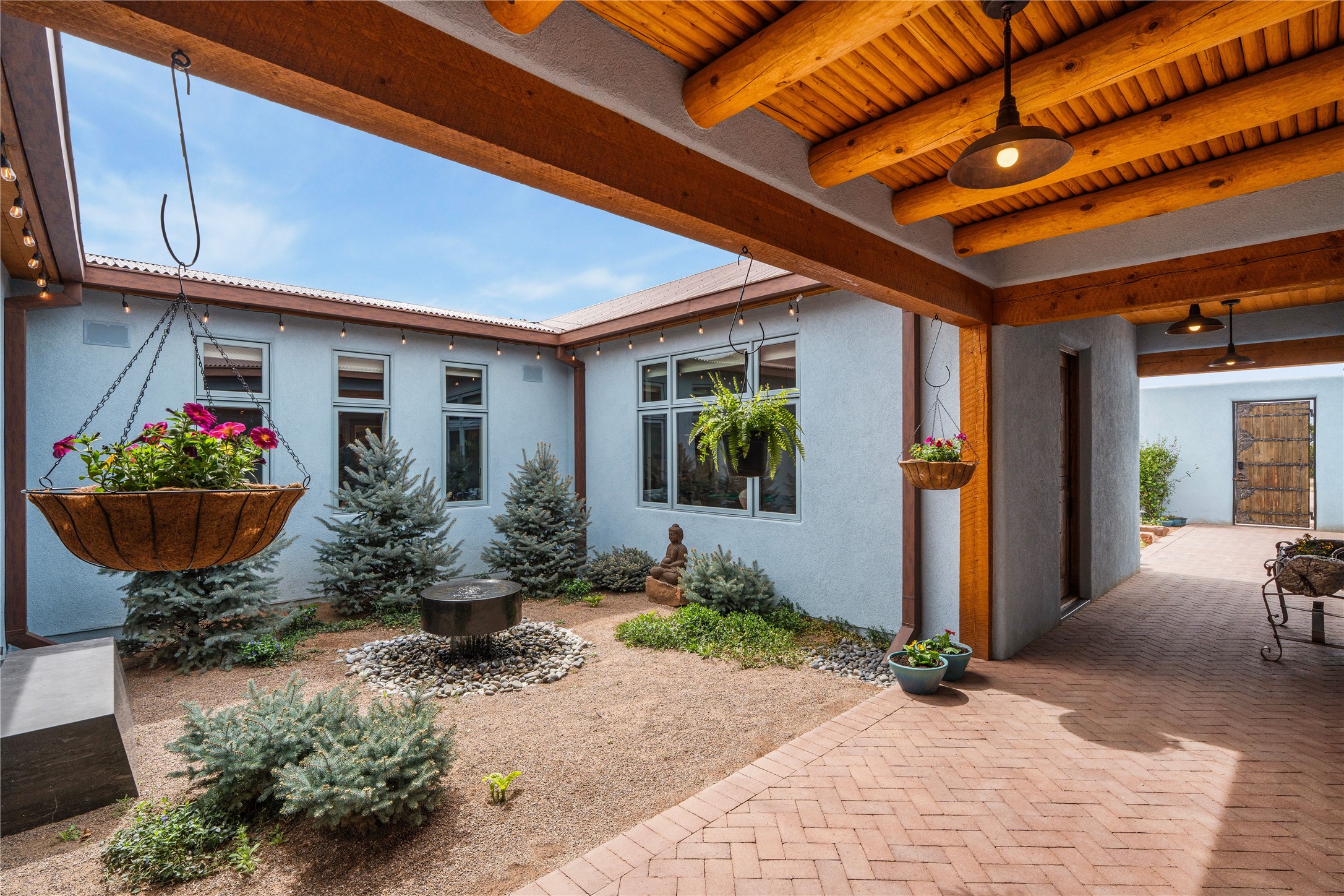 86 Droege Road Santa Fe, NM 87508 - Photo 3 of 37 Entrance Courtyard