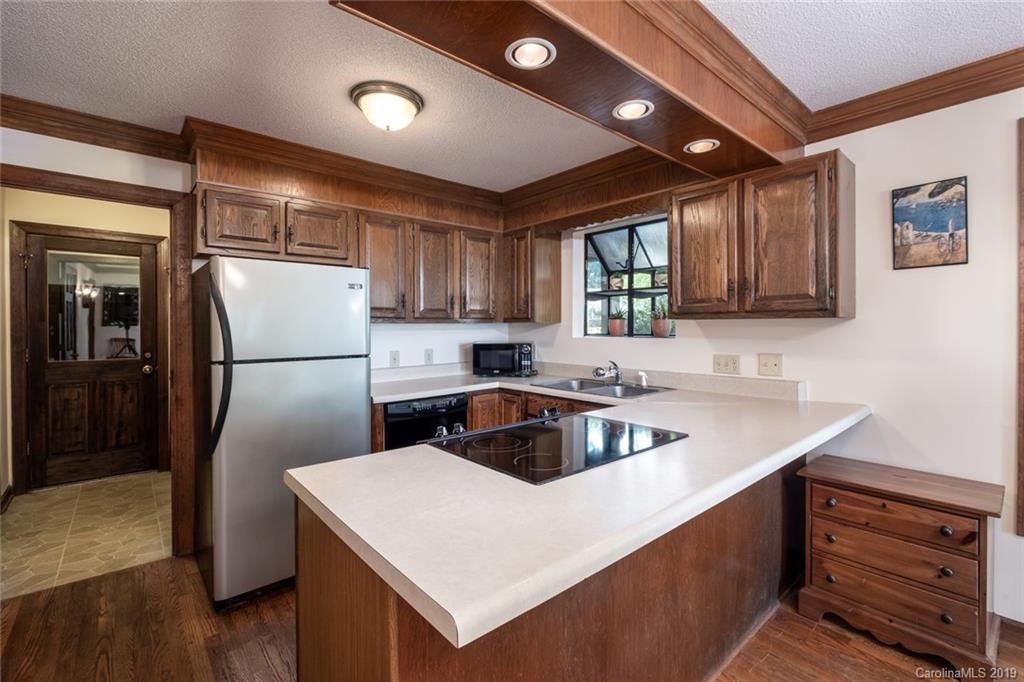 8195 Windsong Road Denver, NC 28037 - Photo 12 of 32 Gallery Image 12