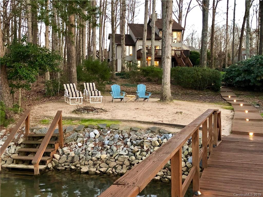 8195 Windsong Road Denver, NC 28037 - Photo 4 of 32 Gallery Image 4