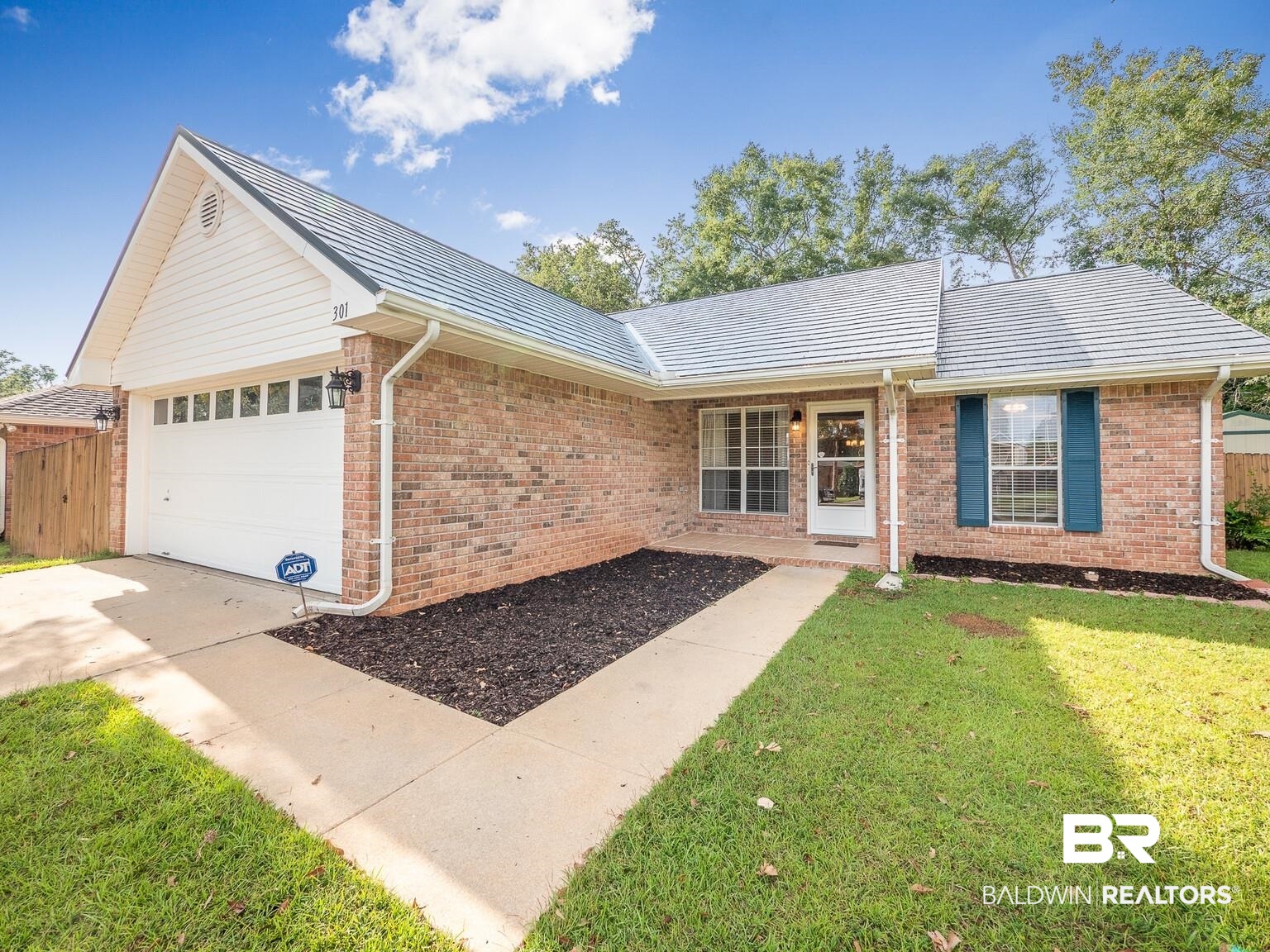 301 Cahaba Street Foley, AL 36535 - Photo 6 of 47