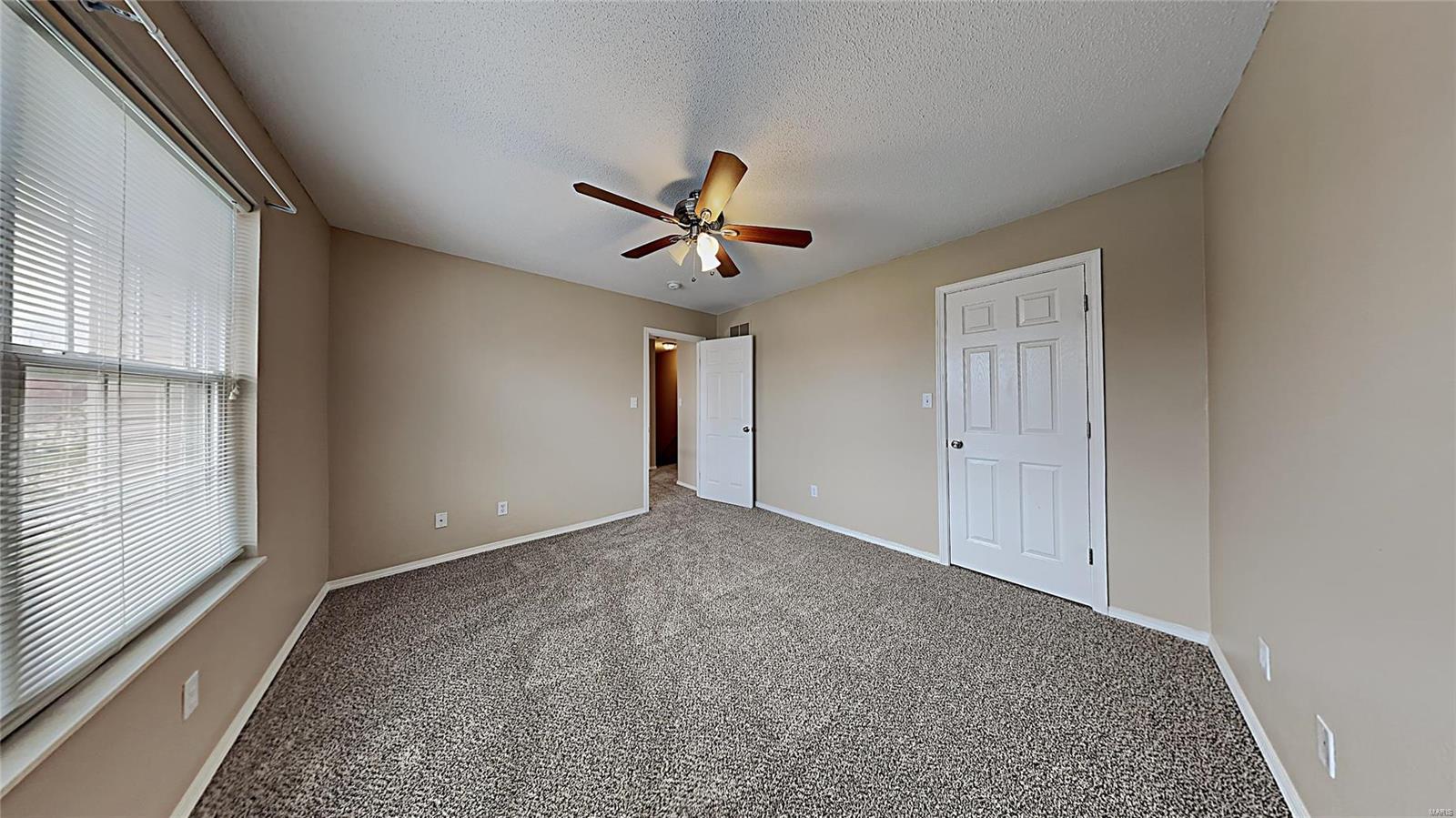 327 Logan Drive O'Fallon, IL 62269 - Photo 15 of 23 Gallery Image 15