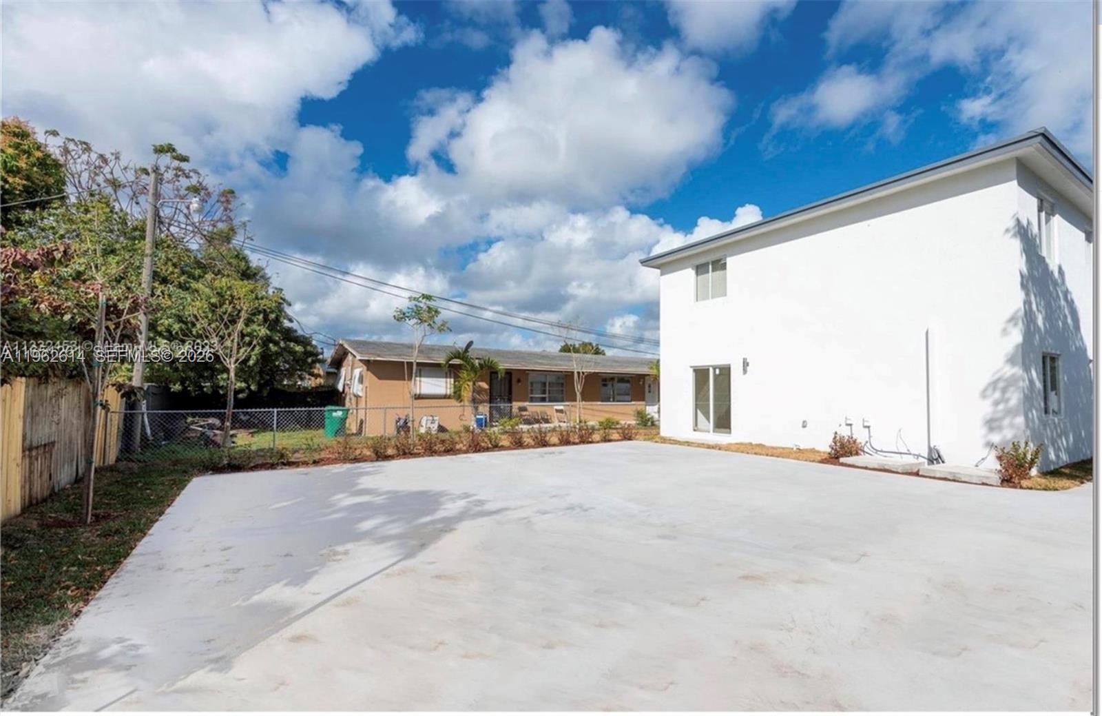 10386 Southwest 173rd Street Miami, FL 33157 - Photo 3 of 10