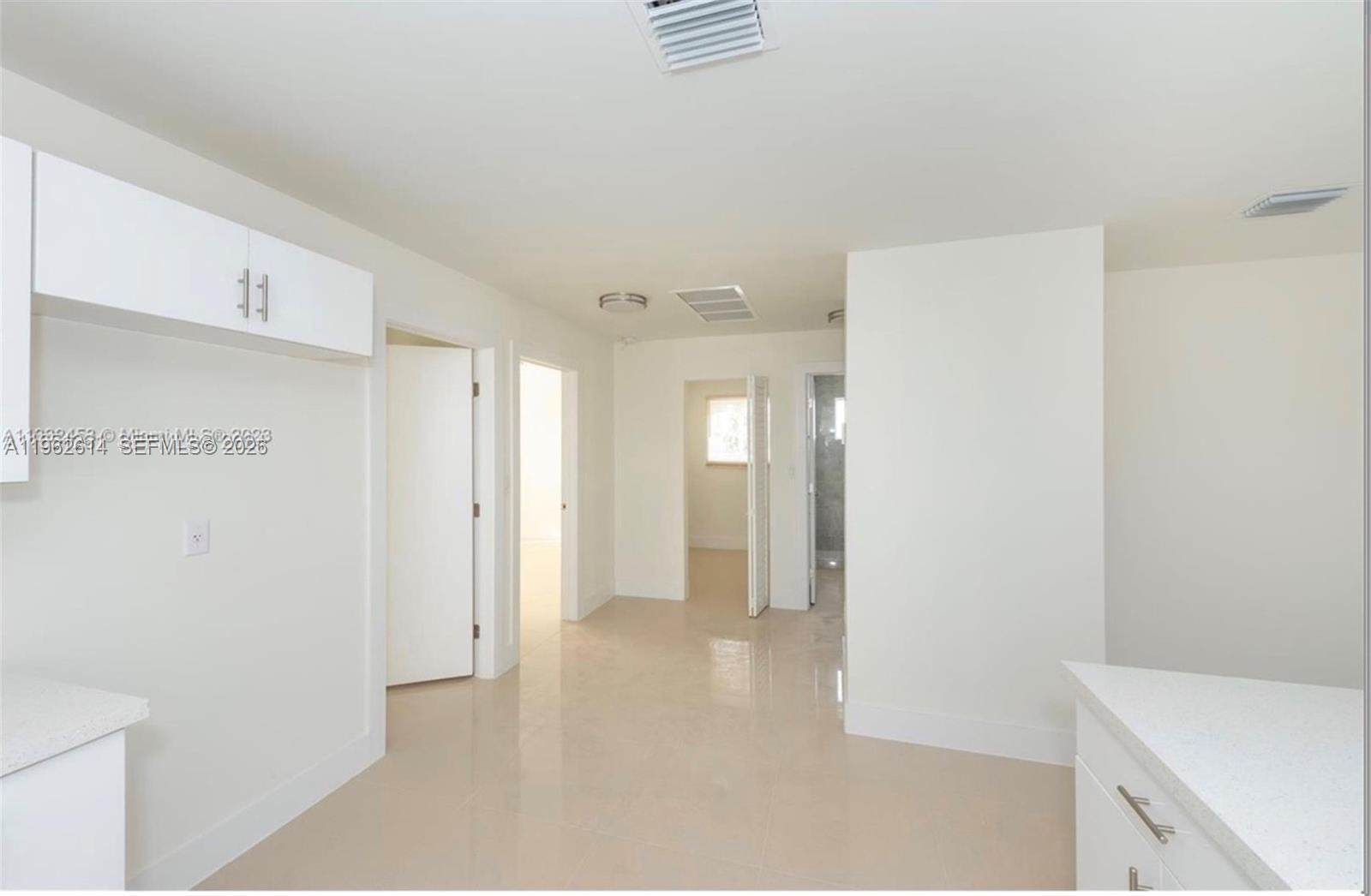 10386 Southwest 173rd Street Miami, FL 33157 - Photo 6 of 10