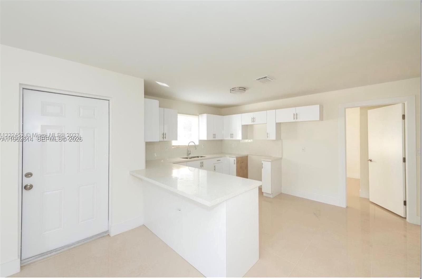 10386 Southwest 173rd Street Miami, FL 33157 - Photo 8 of 10