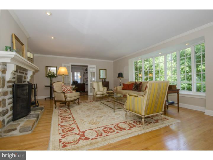 524 Fairview Road Penn Valley, PA 19072 - Photo 3 of 25 Living Room