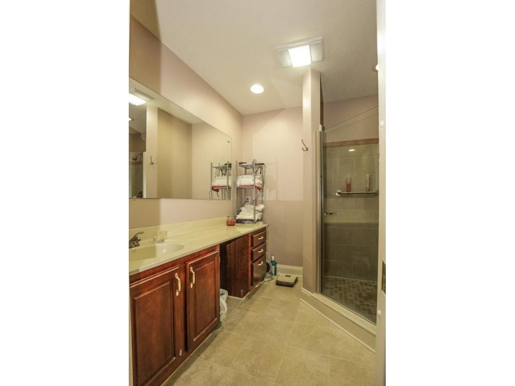 2013 Malvern Road Kingsport, TN 37660 - Photo 12 of 18 Photo 13