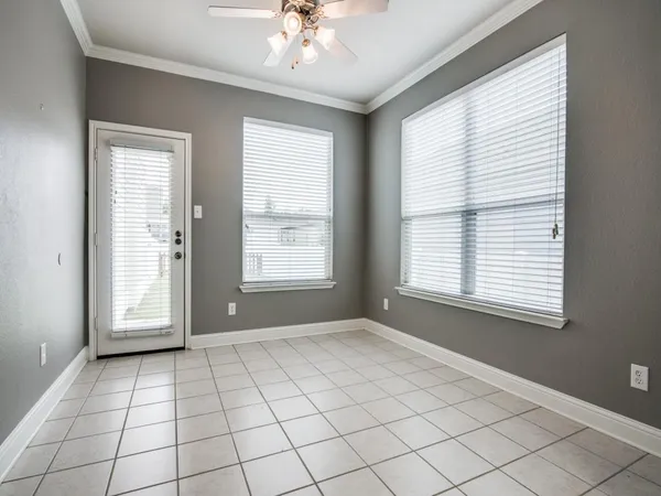 $2,200 | 10120 Cherry Hill Lane, Providence Village, TX 76227