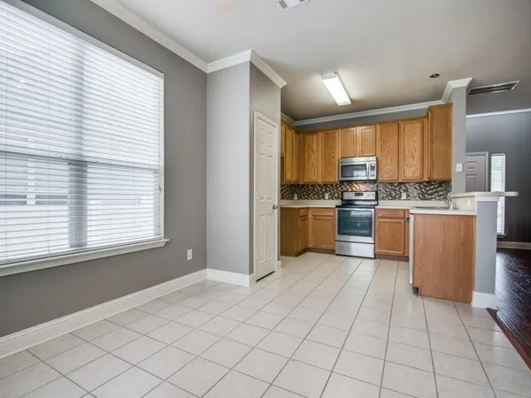 $2,200 | 10120 Cherry Hill Lane, Providence Village, TX 76227