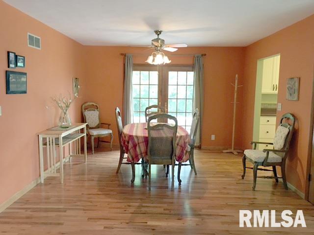 335 Lincoln Road Canton, IL 61520 - Photo 12 of 34 Gallery Image 12