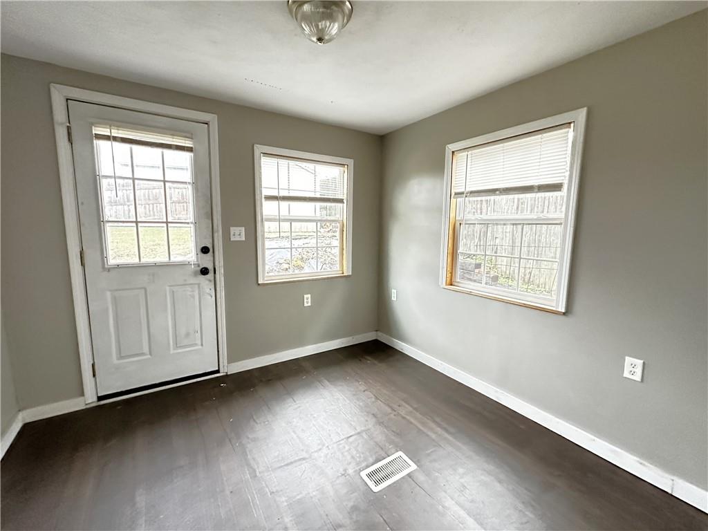 259 High Street Mount Pleasant, PA 15666 - Photo 8 of 19 a view of an empty room with a window