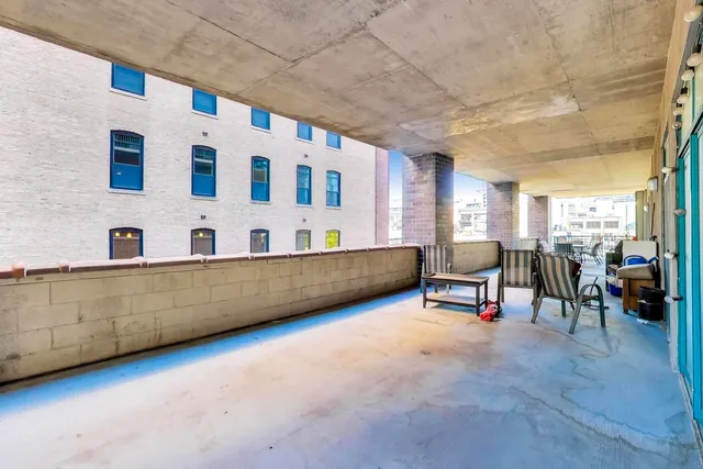 $2,750 | 910 West Madison Street, Unit 409, Chicago, IL 60607