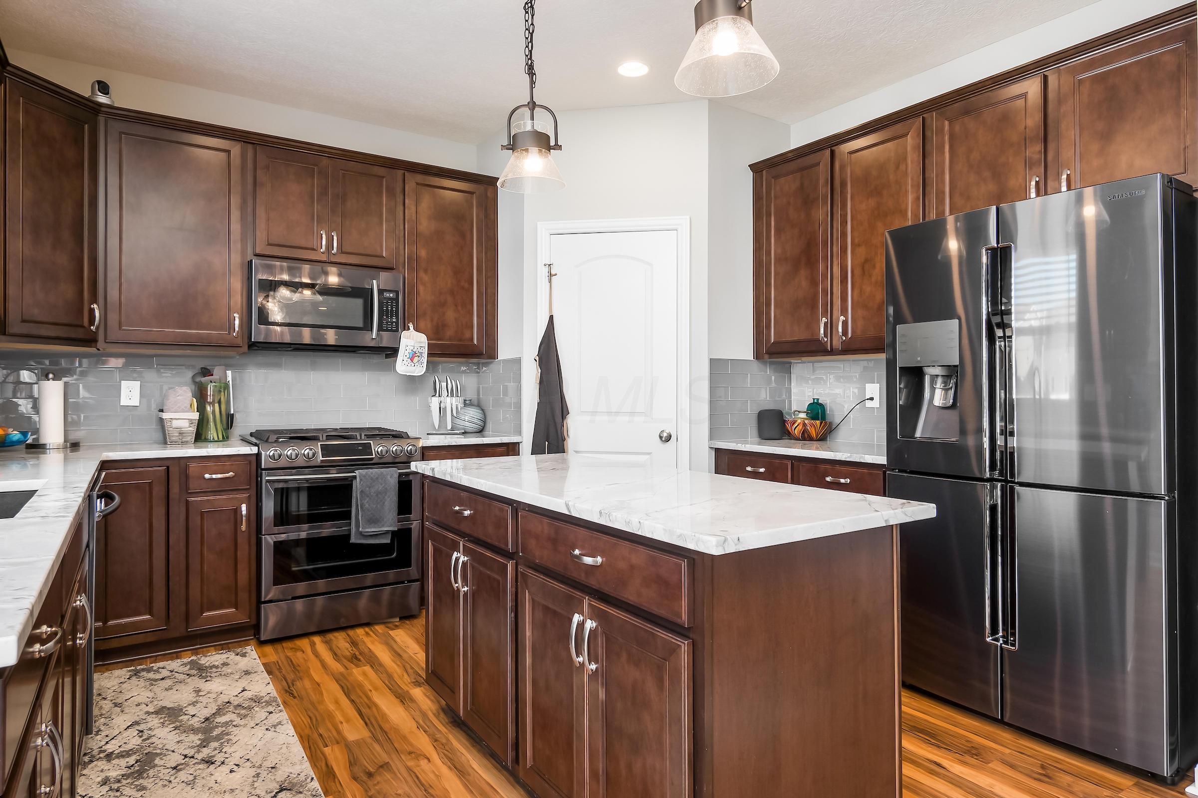 4905 Farview Road Columbus, OH 43231 - Photo 6 of 34 Gallery Image 6