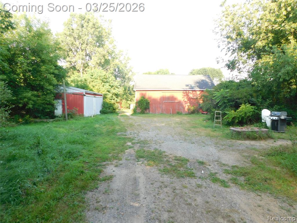 5284 Scotch Settlement Road Almont, MI 48003 - Photo 30 of 43