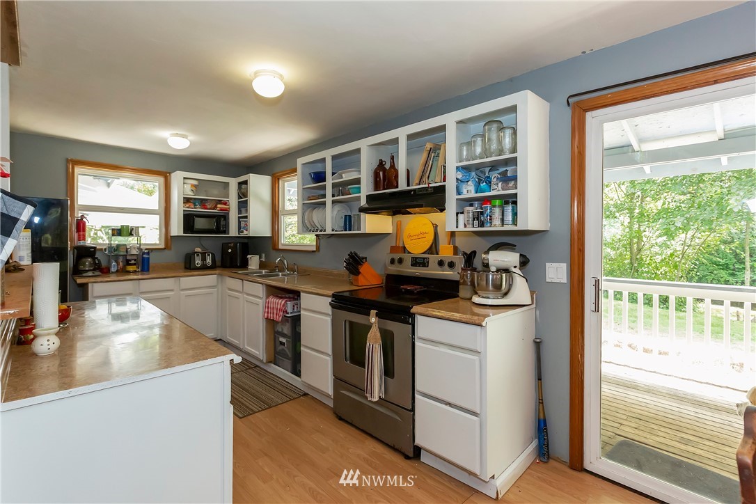 121 Northeast River Road Tahuya, WA 98588 - Photo 13 of 40 Gallery Image 13
