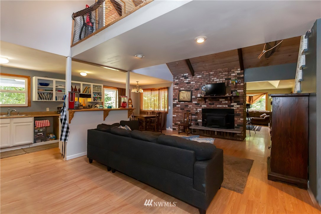 121 Northeast River Road Tahuya, WA 98588 - Photo 19 of 40 Gallery Image 19
