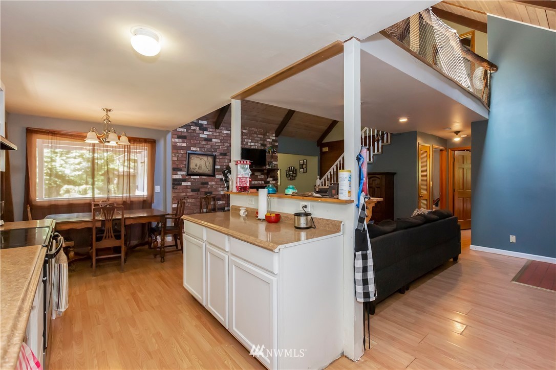 121 Northeast River Road Tahuya, WA 98588 - Photo 21 of 40 Gallery Image 21