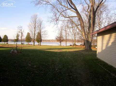 7305 North Henderson Road Davison, MI 48423 - Photo 19 of 19 20426091-18.JPG