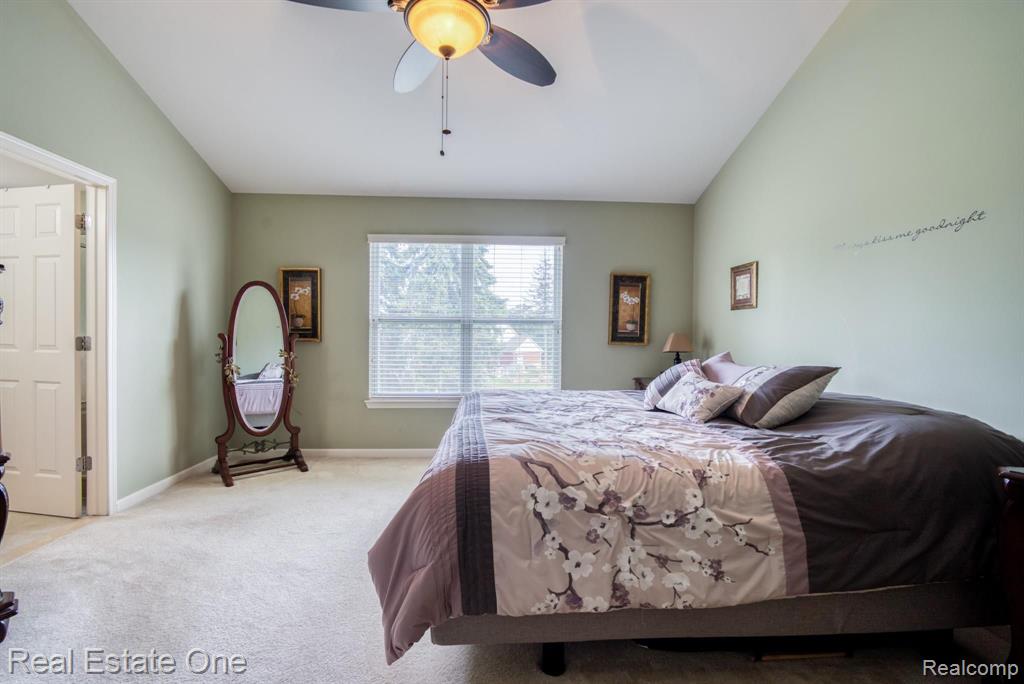 3751 Hogan Circle Rochester Hills, MI 48307 - Photo 24 of 47
