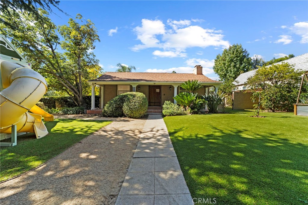 1697 Allen Avenue Pasadena, CA 91104 - Photo 36 of 58