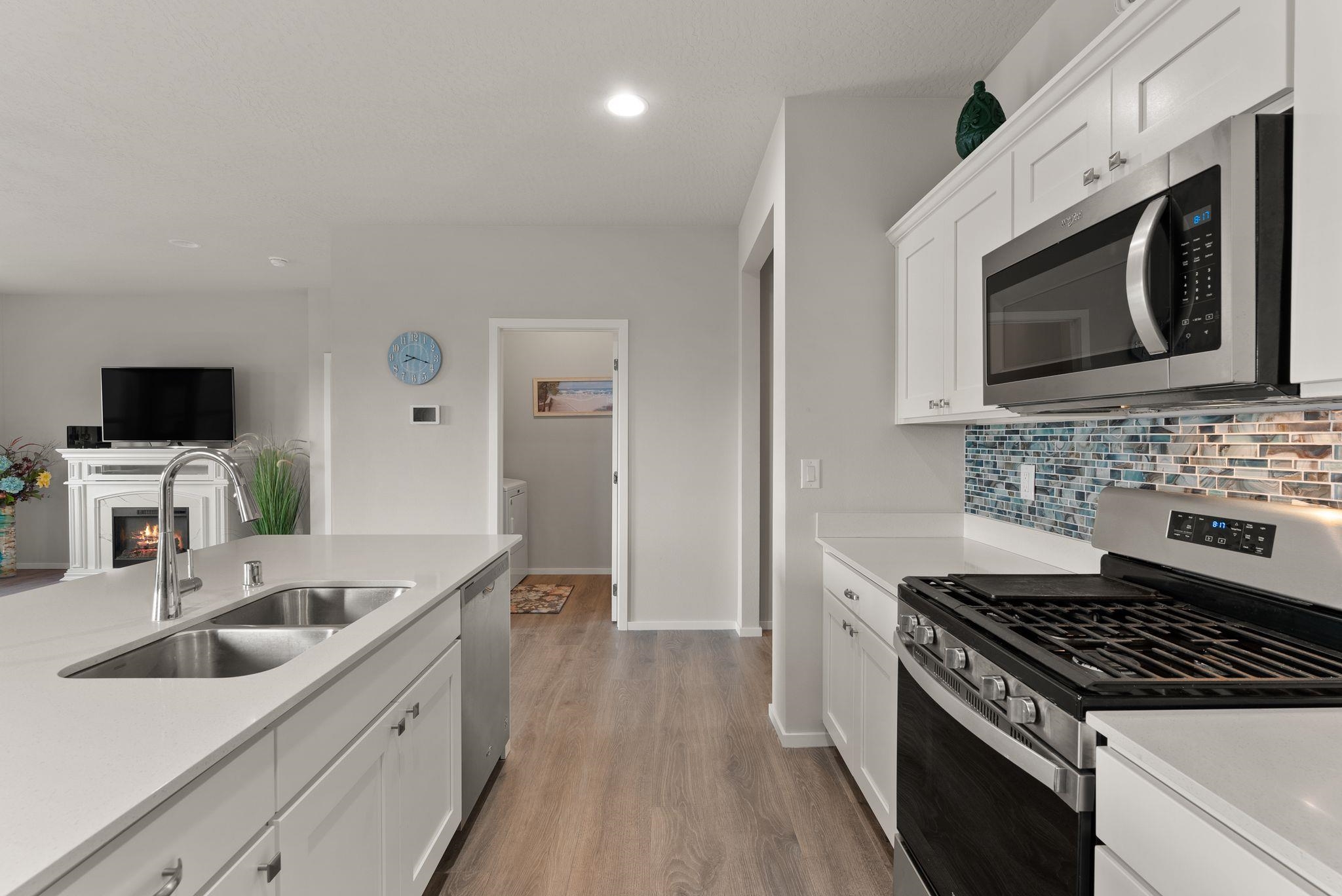 1113 South Bannen Road Spokane Valley, WA 99037 - Photo 16 of 35